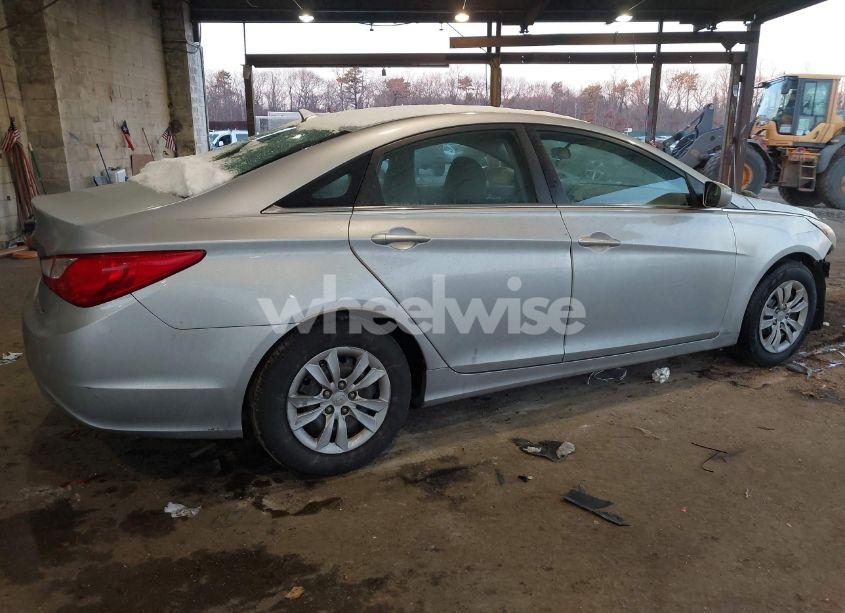 Photo 4 of 2011 Hyundai Sonata GLS (VIN 5NPEB4ACXBH091025)