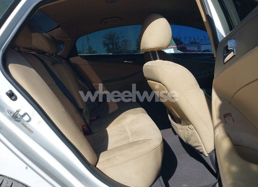 Photo 8 of 2011 Hyundai Sonata GLS (VIN 5NPEB4ACXBH097973)