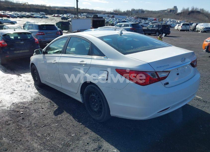 Photo 3 of 2011 Hyundai Sonata GLS (VIN 5NPEB4ACXBH099805)