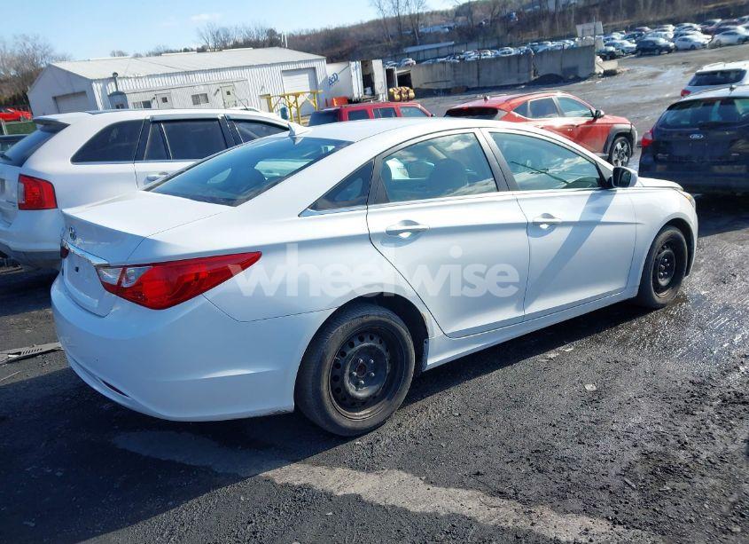 Photo 4 of 2011 Hyundai Sonata GLS (VIN 5NPEB4ACXBH099805)