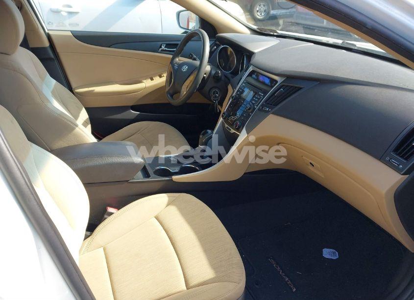 Photo 5 of 2011 Hyundai Sonata GLS (VIN 5NPEB4ACXBH099805)