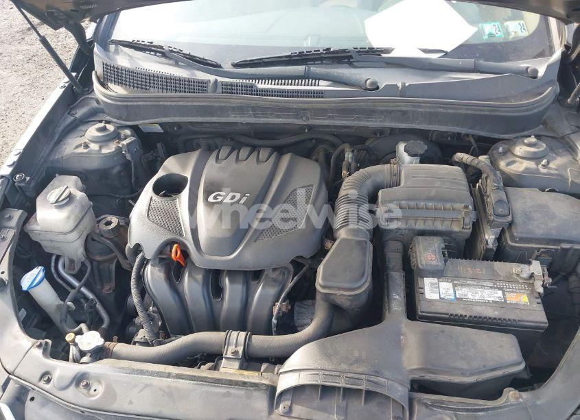 Photo 10 of 2011 Hyundai Sonata GLS (VIN 5NPEB4ACXBH113203)