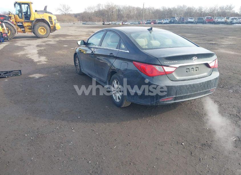 Photo 3 of 2011 Hyundai Sonata GLS (VIN 5NPEB4ACXBH113203)