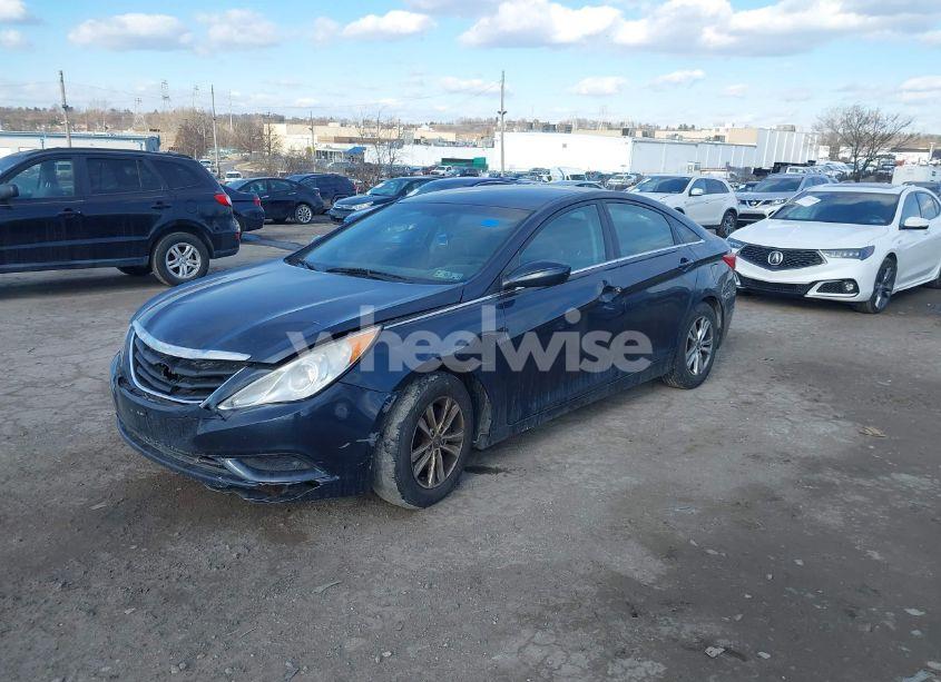 Photo 2 of 2011 Hyundai Sonata GLS (VIN 5NPEB4ACXBH113864)