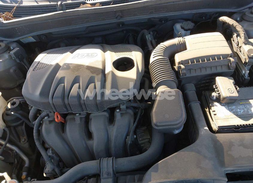 Photo 10 of 2011 Hyundai Sonata GLS (VIN 5NPEB4ACXBH122029)