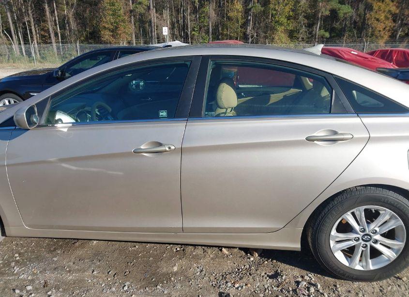 Photo 15 of 2011 Hyundai Sonata GLS (VIN 5NPEB4ACXBH134214)