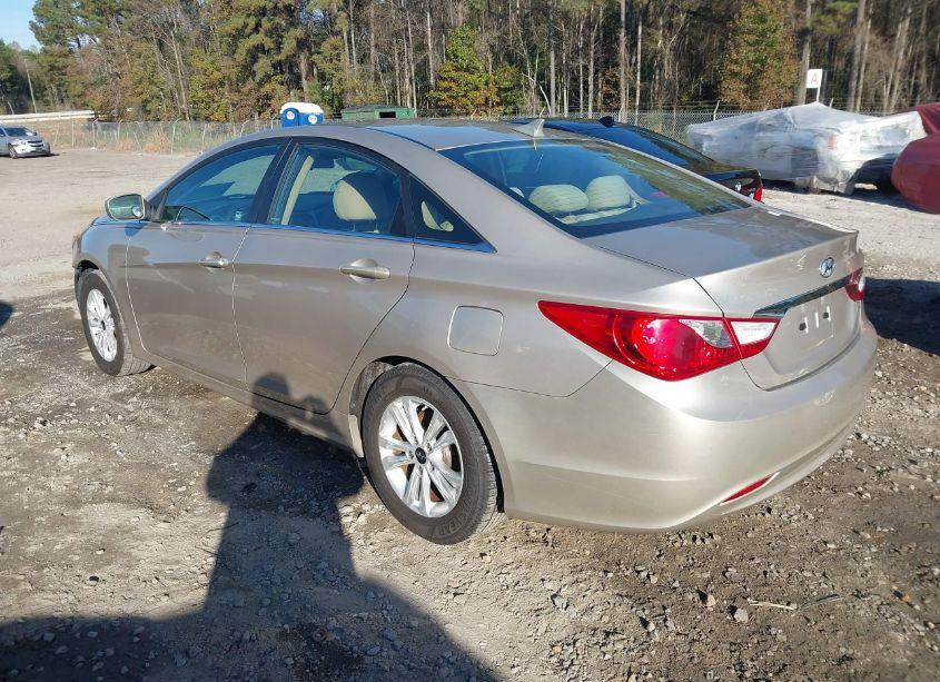 Photo 3 of 2011 Hyundai Sonata GLS (VIN 5NPEB4ACXBH134214)