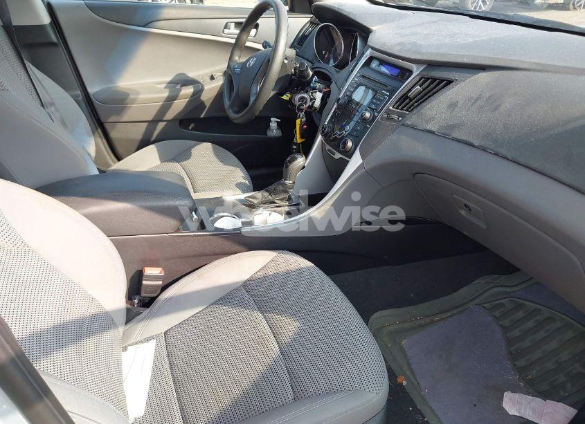 Photo 5 of 2011 Hyundai Sonata GLS (VIN 5NPEB4ACXBH135945)