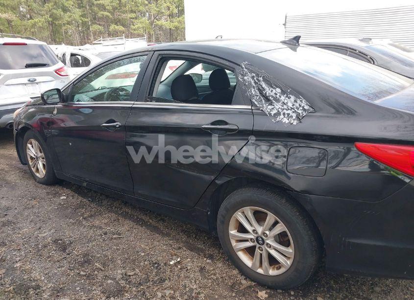 Photo 6 of 2011 Hyundai Sonata GLS (VIN 5NPEB4ACXBH138800)