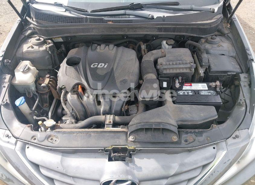 Photo 10 of 2011 Hyundai Sonata GLS (VIN 5NPEB4ACXBH193795)