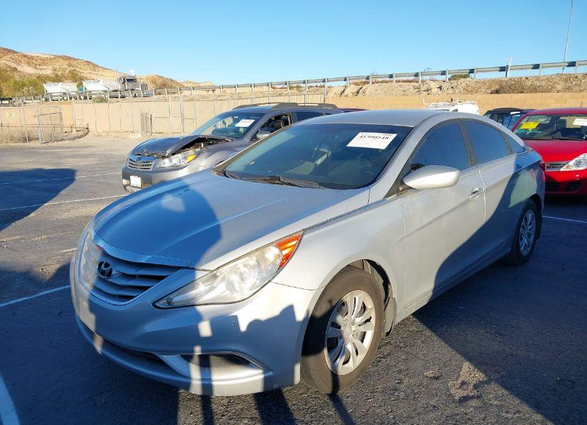 Photo 2 of 2011 Hyundai Sonata GLS (VIN 5NPEB4ACXBH193912)