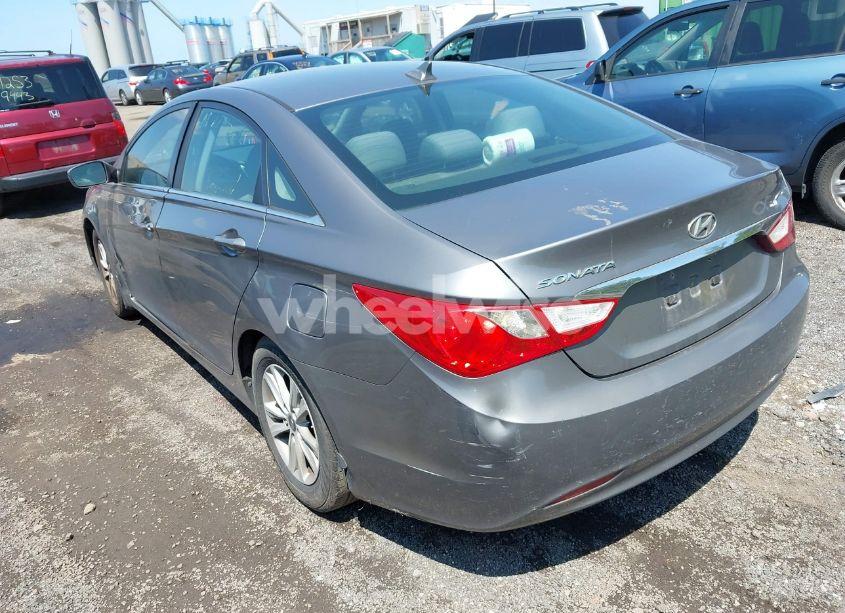 Photo 3 of 2011 Hyundai Sonata GLS (VIN 5NPEB4ACXBH220400)