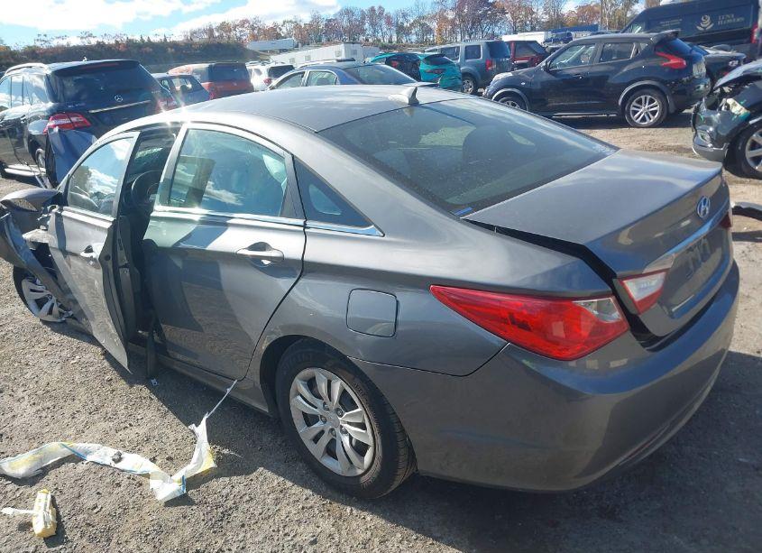 Photo 3 of 2011 Hyundai Sonata GLS (VIN 5NPEB4ACXBH226228)