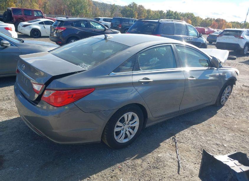 Photo 4 of 2011 Hyundai Sonata GLS (VIN 5NPEB4ACXBH226228)