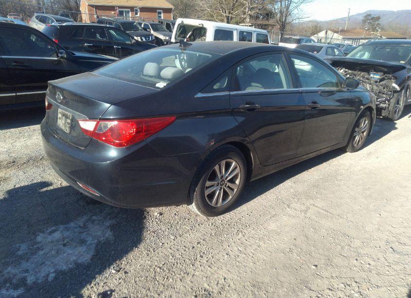 Photo 4 of 2011 Hyundai Sonata GLS (VIN 5NPEB4ACXBH243854)