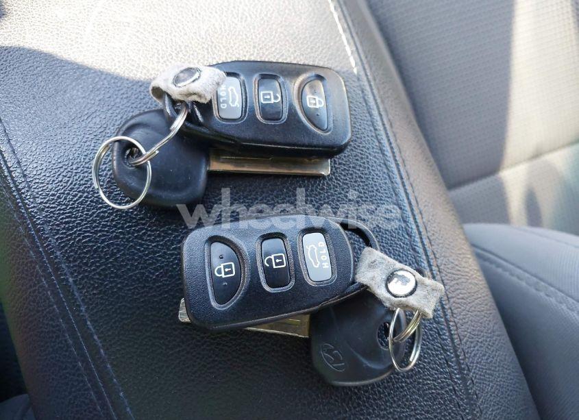 Photo 11 of 2011 Hyundai Sonata GLS (VIN 5NPEB4ACXBH256796)