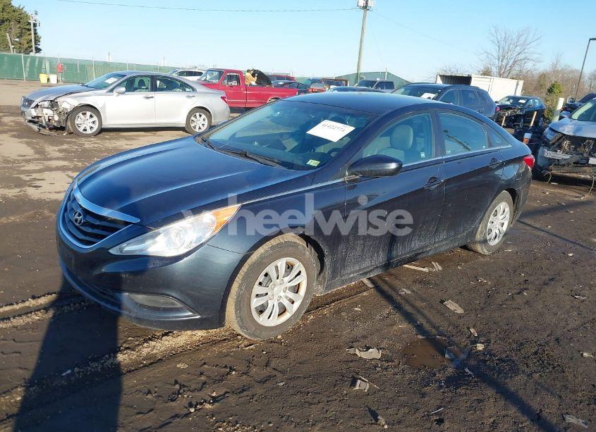 Photo 2 of 2011 Hyundai Sonata GLS (VIN 5NPEB4ACXBH256796)