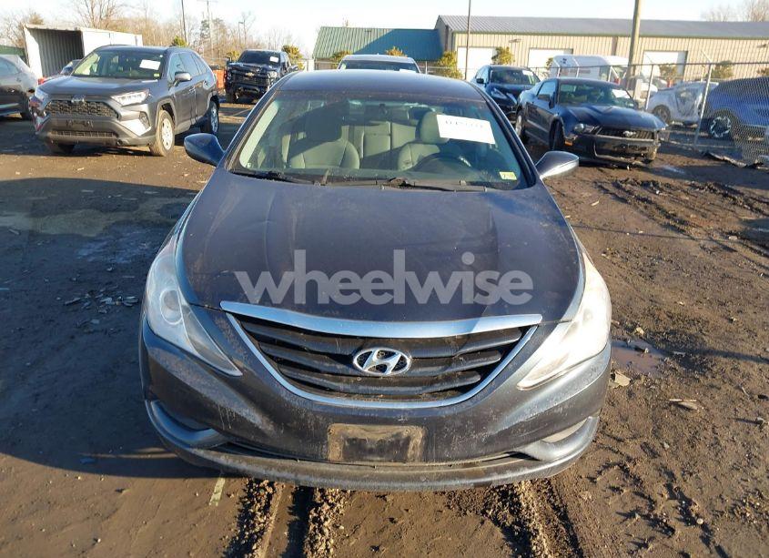 Photo 6 of 2011 Hyundai Sonata GLS (VIN 5NPEB4ACXBH256796)