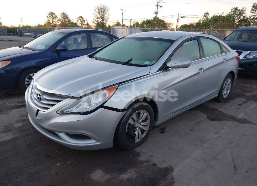 Photo 2 of 2011 Hyundai Sonata GLS (VIN 5NPEB4ACXBH258564)