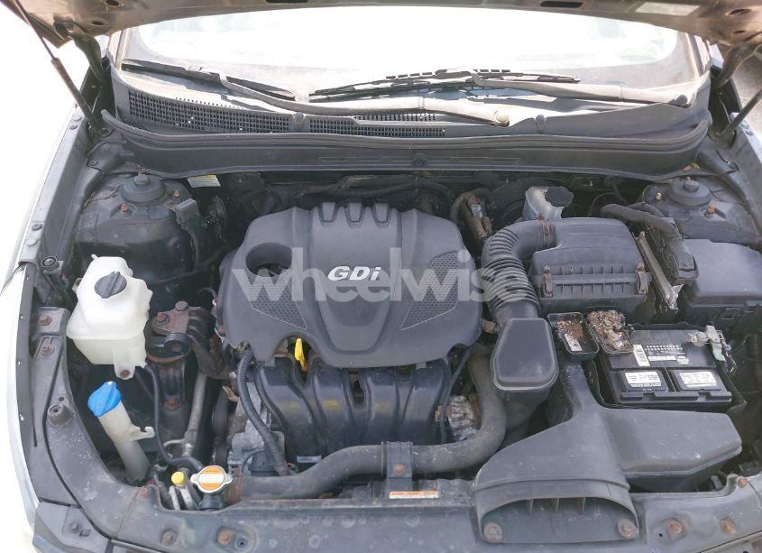 Photo 10 of 2011 Hyundai Sonata GLS (VIN 5NPEB4ACXBH258743)