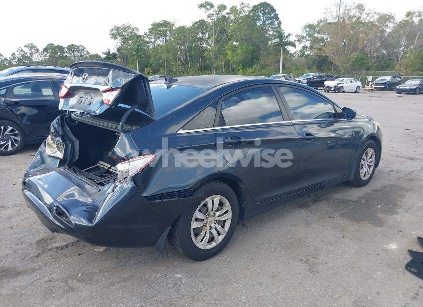 Photo 4 of 2011 Hyundai Sonata GLS (VIN 5NPEB4ACXBH276532)