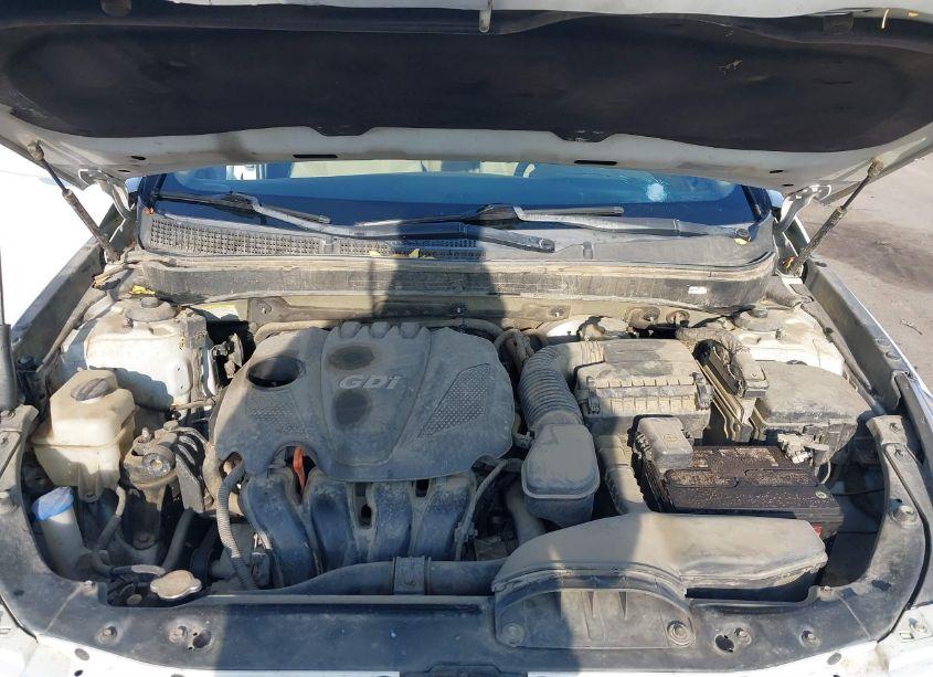 Photo 10 of 2011 Hyundai Sonata GLS (VIN 5NPEB4ACXBH279074)