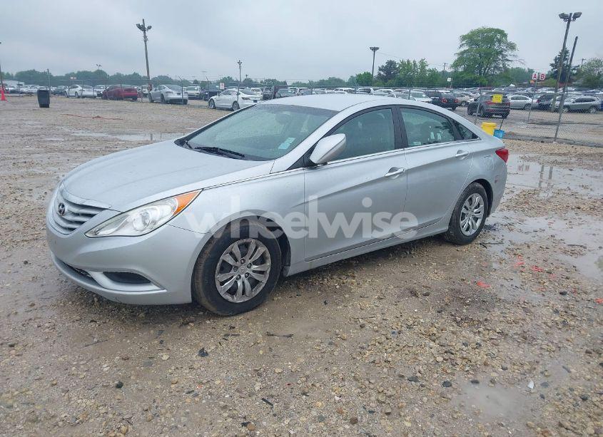 Photo 2 of 2012 Hyundai Sonata GLS (VIN 5NPEB4ACXCH318733)