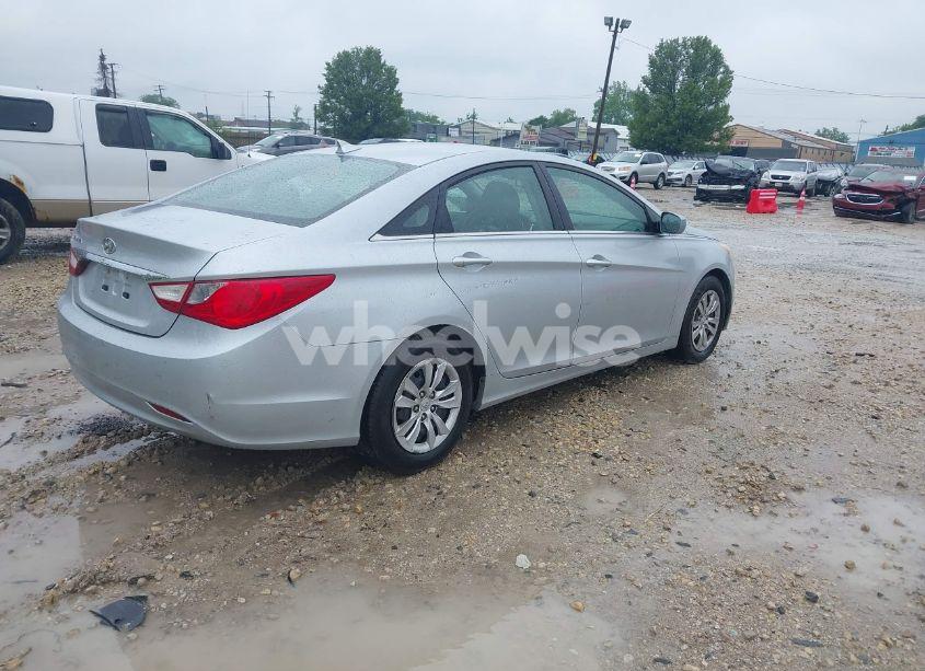 Photo 4 of 2012 Hyundai Sonata GLS (VIN 5NPEB4ACXCH318733)