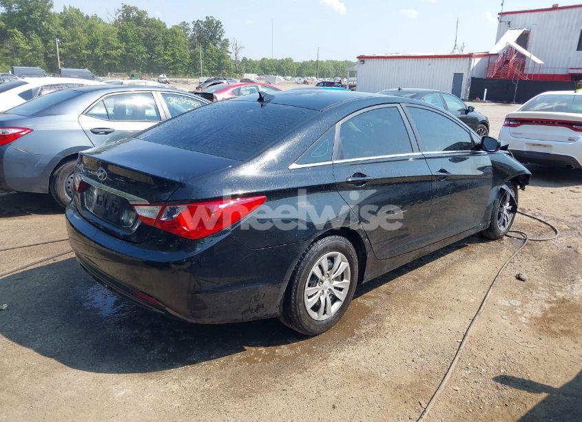 Photo 4 of 2012 Hyundai Sonata GLS (VIN 5NPEB4ACXCH359802)