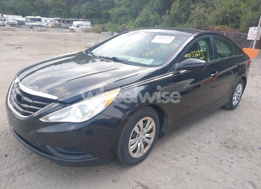 Photo 2 of 2012 Hyundai Sonata GLS (VIN 5NPEB4ACXCH368712)