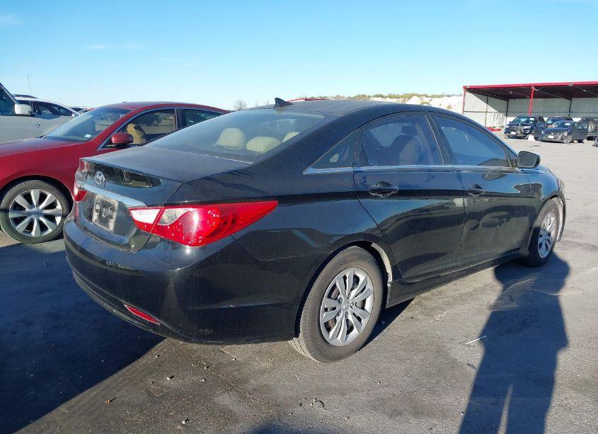 Photo 4 of 2012 Hyundai Sonata GLS (VIN 5NPEB4ACXCH395263)