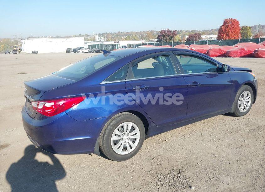 Photo 4 of 2012 Hyundai Sonata GLS (VIN 5NPEB4ACXCH404902)