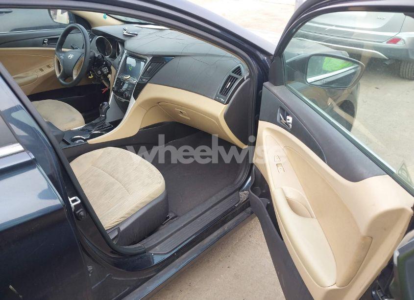 Photo 5 of 2012 Hyundai Sonata GLS (VIN 5NPEB4ACXCH417150)