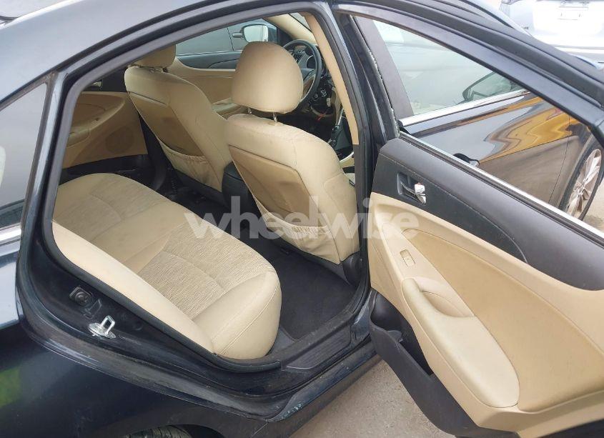 Photo 8 of 2012 Hyundai Sonata GLS (VIN 5NPEB4ACXCH417150)