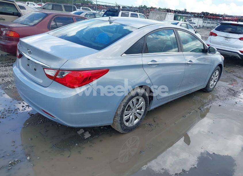 Photo 4 of 2012 Hyundai Sonata GLS (VIN 5NPEB4ACXCH437866)