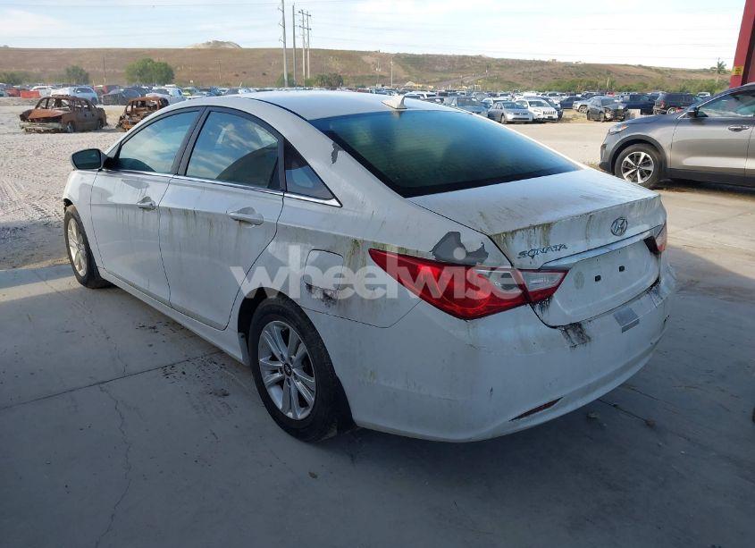 Photo 3 of 2012 Hyundai Sonata GLS (VIN 5NPEB4ACXCH439519)