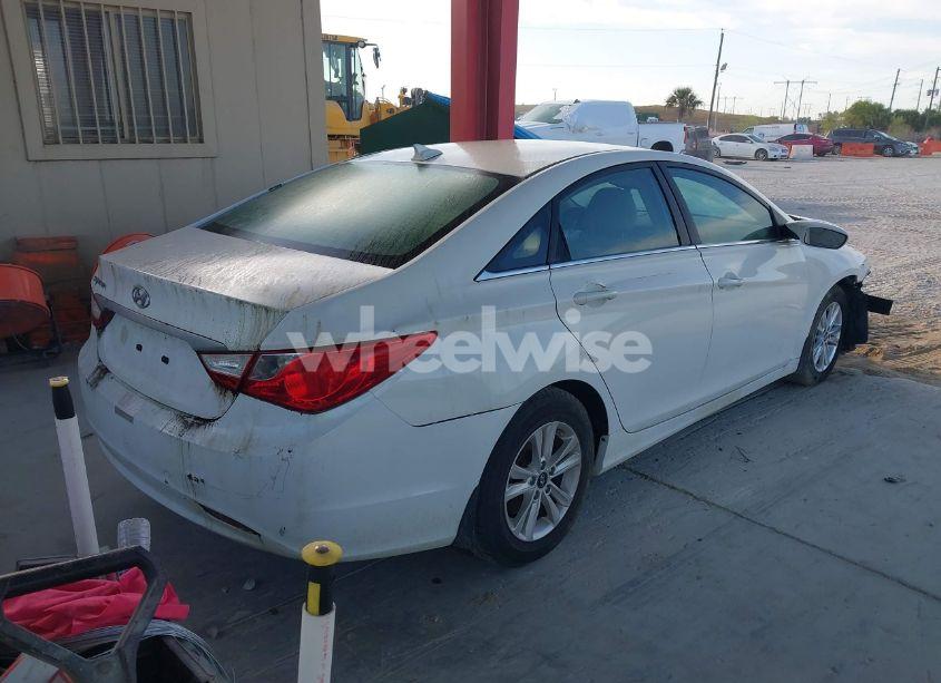 Photo 4 of 2012 Hyundai Sonata GLS (VIN 5NPEB4ACXCH439519)