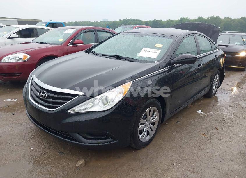 Photo 2 of 2012 Hyundai Sonata GLS (VIN 5NPEB4ACXCH452576)