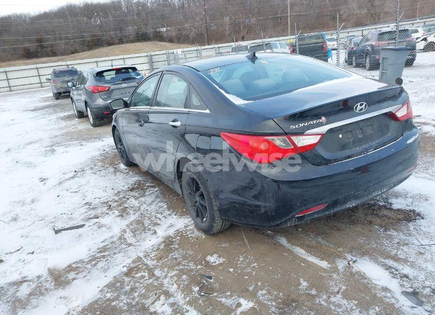 Photo 3 of 2012 Hyundai Sonata GLS (VIN 5NPEB4ACXCH452819)