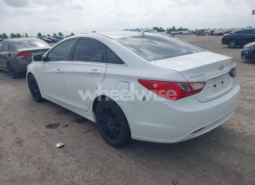 Photo 3 of 2013 Hyundai Sonata GLS (VIN 5NPEB4ACXDH532039)