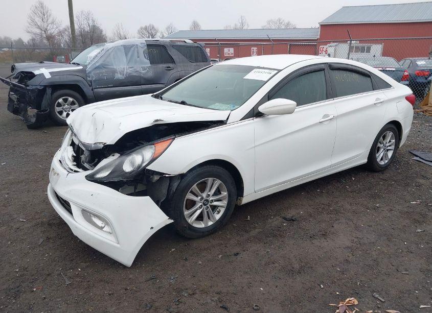 Photo 2 of 2013 Hyundai Sonata GLS (VIN 5NPEB4ACXDH615146)