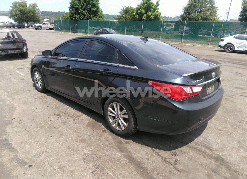 Photo 3 of 2013 Hyundai Sonata GLS (VIN 5NPEB4ACXDH657638)