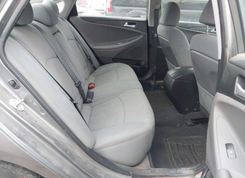 Photo 8 of 2013 Hyundai Sonata GLS (VIN 5NPEB4ACXDH666498)