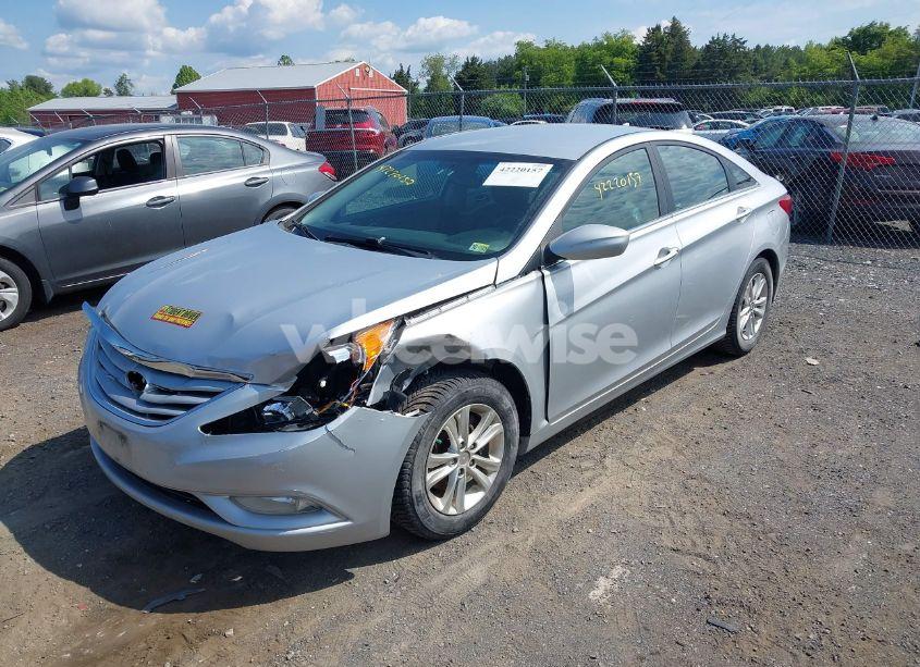 Photo 2 of 2013 Hyundai Sonata GLS (VIN 5NPEB4ACXDH683611)