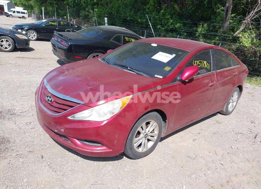 Photo 2 of 2013 Hyundai Sonata GLS (VIN 5NPEB4ACXDH696844)