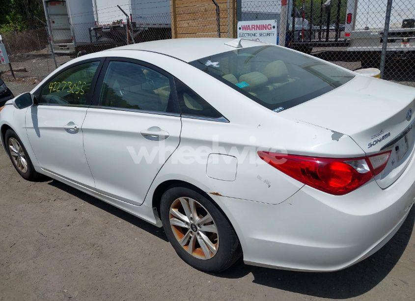 Photo 3 of 2013 Hyundai Sonata GLS (VIN 5NPEB4ACXDH698593)