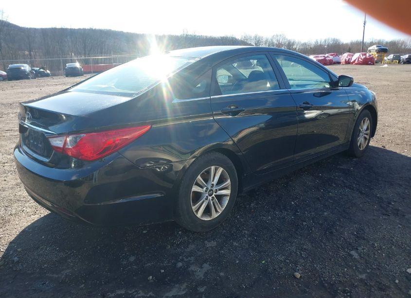 Photo 4 of 2013 Hyundai Sonata GLS (VIN 5NPEB4ACXDH701315)