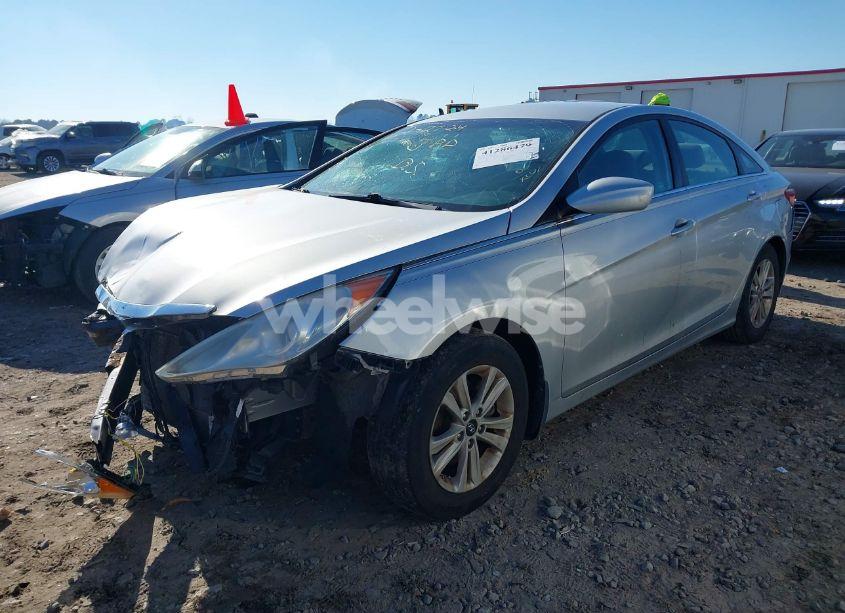 Photo 2 of 2013 Hyundai Sonata GLS (VIN 5NPEB4ACXDH713464)