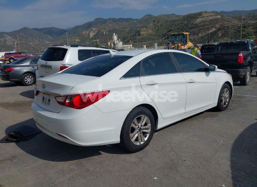 Photo 4 of 2013 Hyundai Sonata GLS (VIN 5NPEB4ACXDH715487)