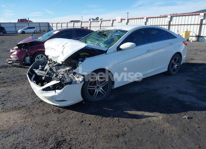 Photo 2 of 2013 Hyundai Sonata GLS (VIN 5NPEB4ACXDH761871)